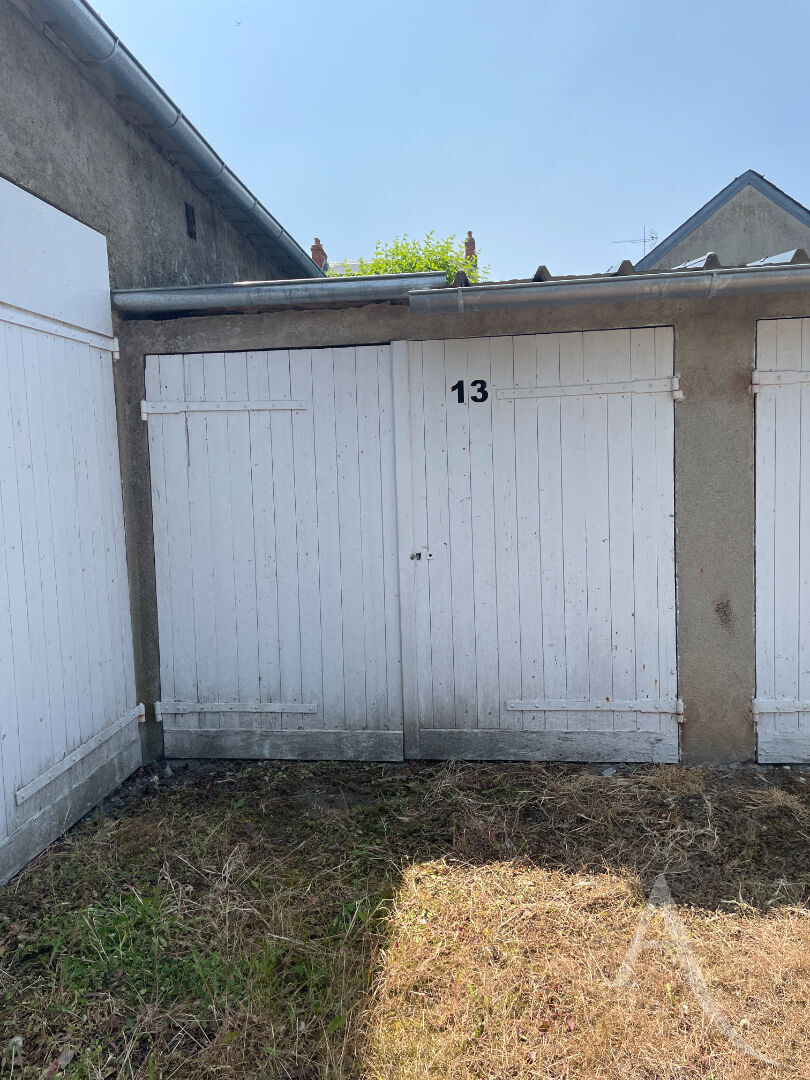 Parking / box CHATEAUROUX (36000) 15.00 m²