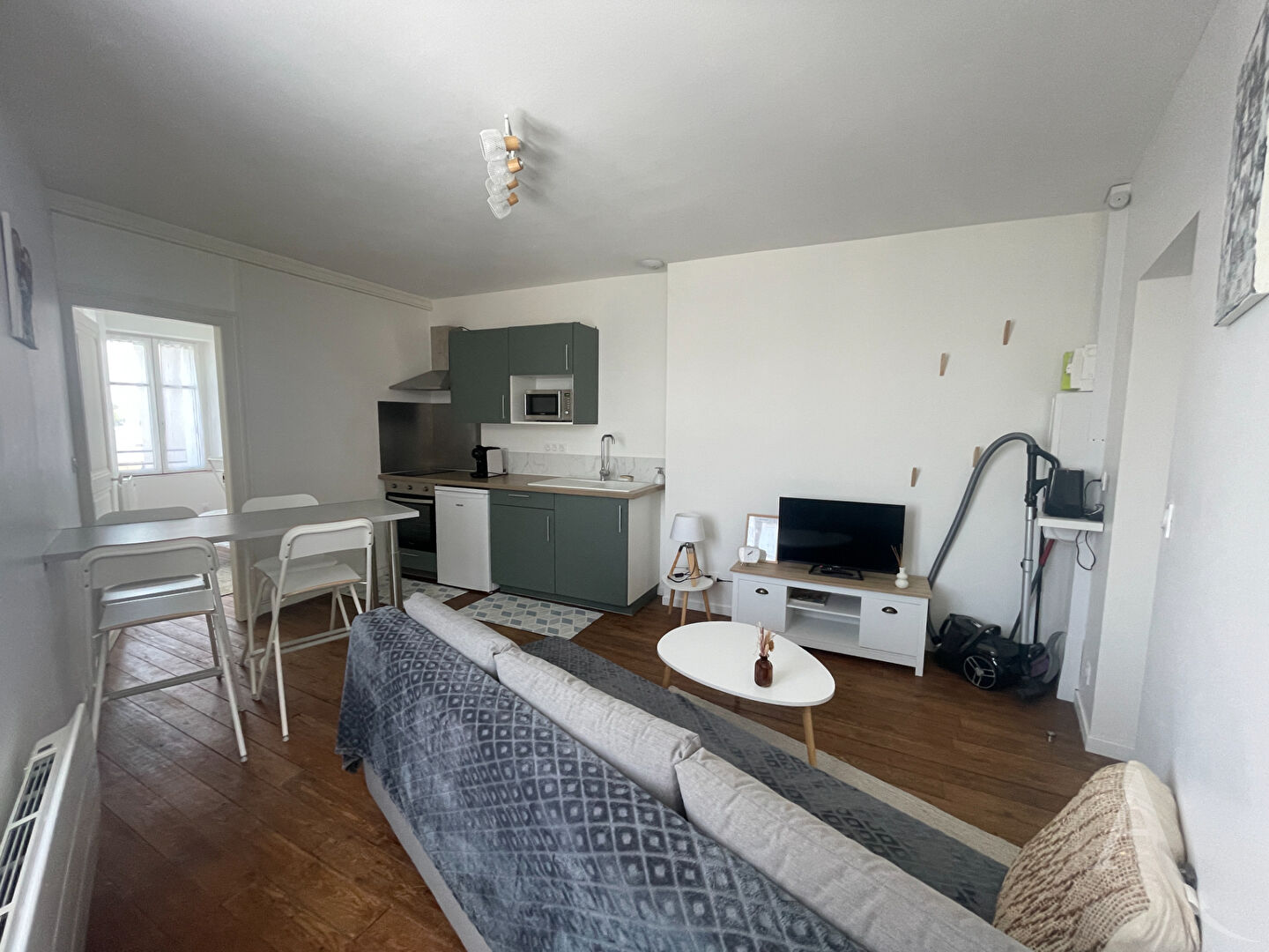 Appartement CHATEAUROUX (36000) 2 pièces 32.50 m²