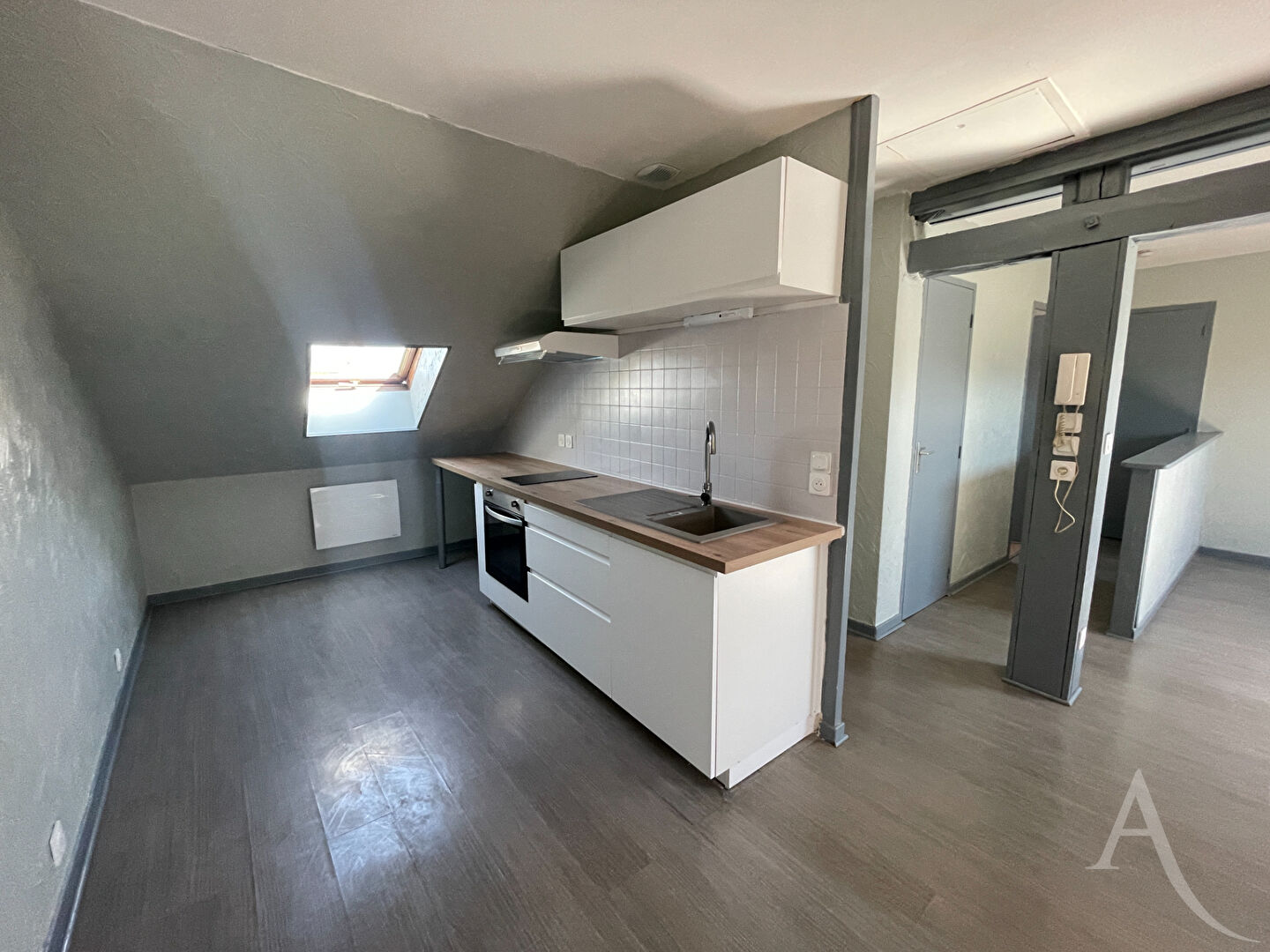 Appartement CHATEAUROUX (36000) 2 pièces 48.14 m²