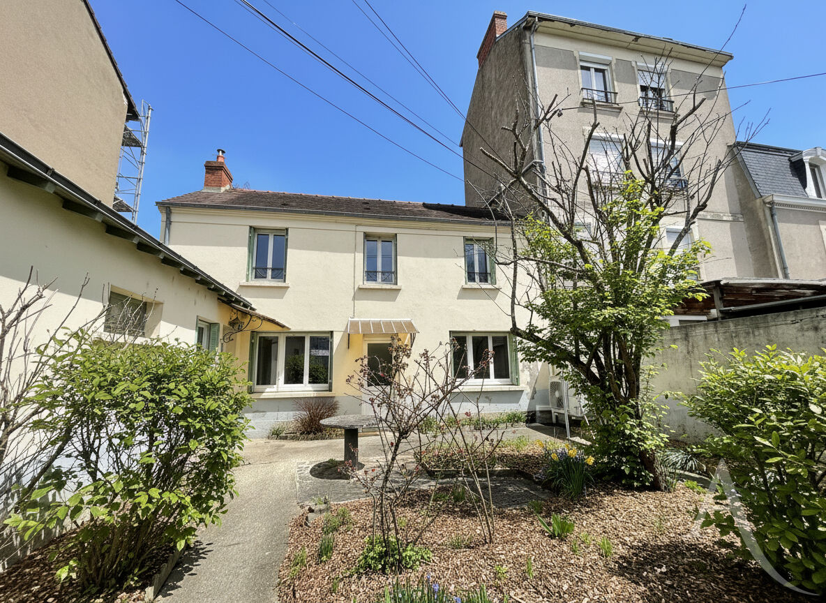Maison CHATEAUROUX (36000) 3 pi&egrave;ces 88.00 m&sup2;