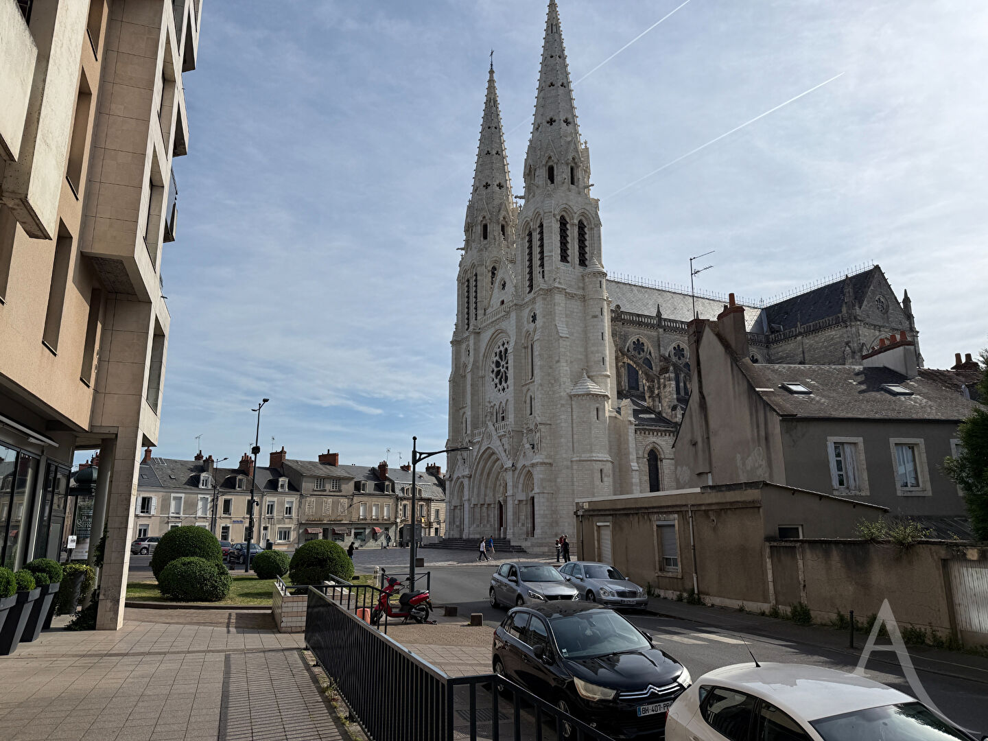 Local commercial CHATEAUROUX (36000) 155.00 m&sup2;