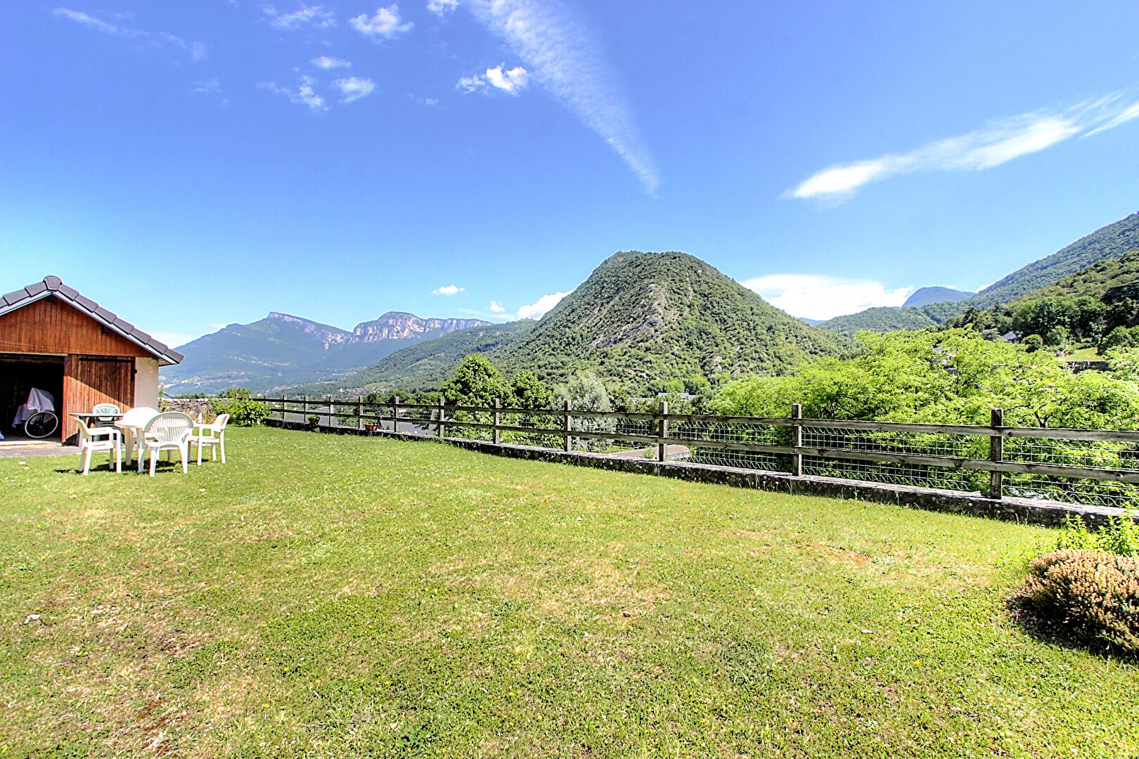 Maison CHALLES LES EAUX (73190) 4 pi&egrave;ces 76.00 m&sup2;