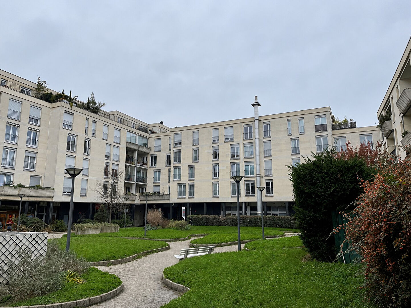 Parking / box CHATOU (78400)