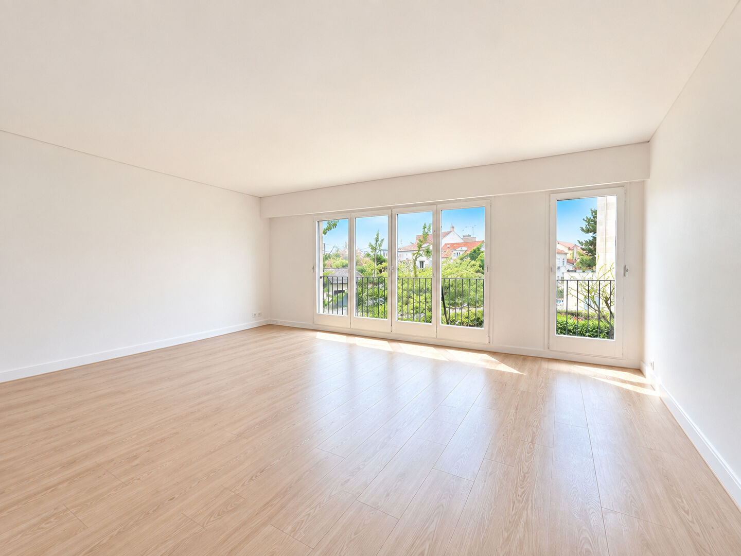 Appartement CHATOU (78400) 6 pi&egrave;ces 130.82 m&sup2;