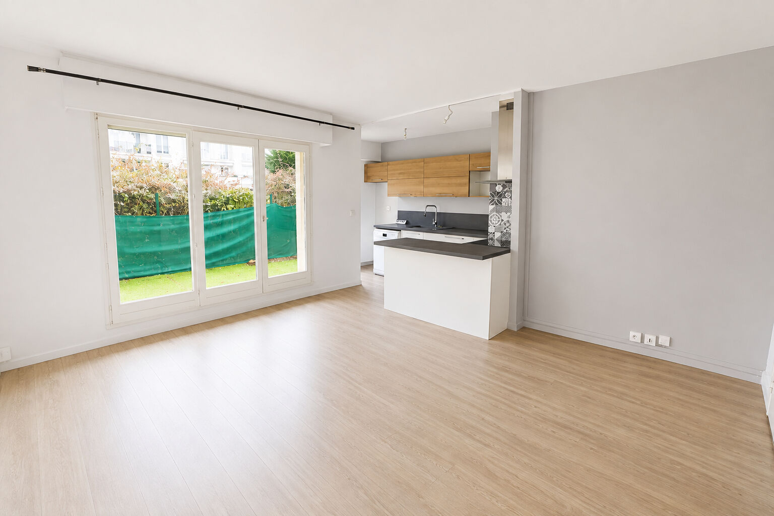 Chatou (78) 1 350 € / mois cc Appartement 2 pièces , 1 chambre 50.93 m² Avec terrasse Voir le bien