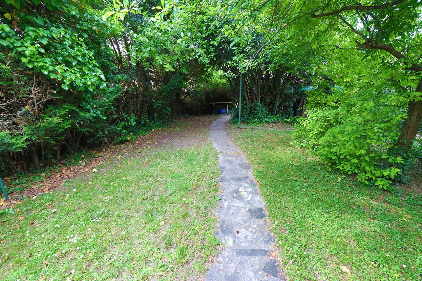 Maison CHATOU (78400) 11 pi&egrave;ces 229.00 m&sup2;