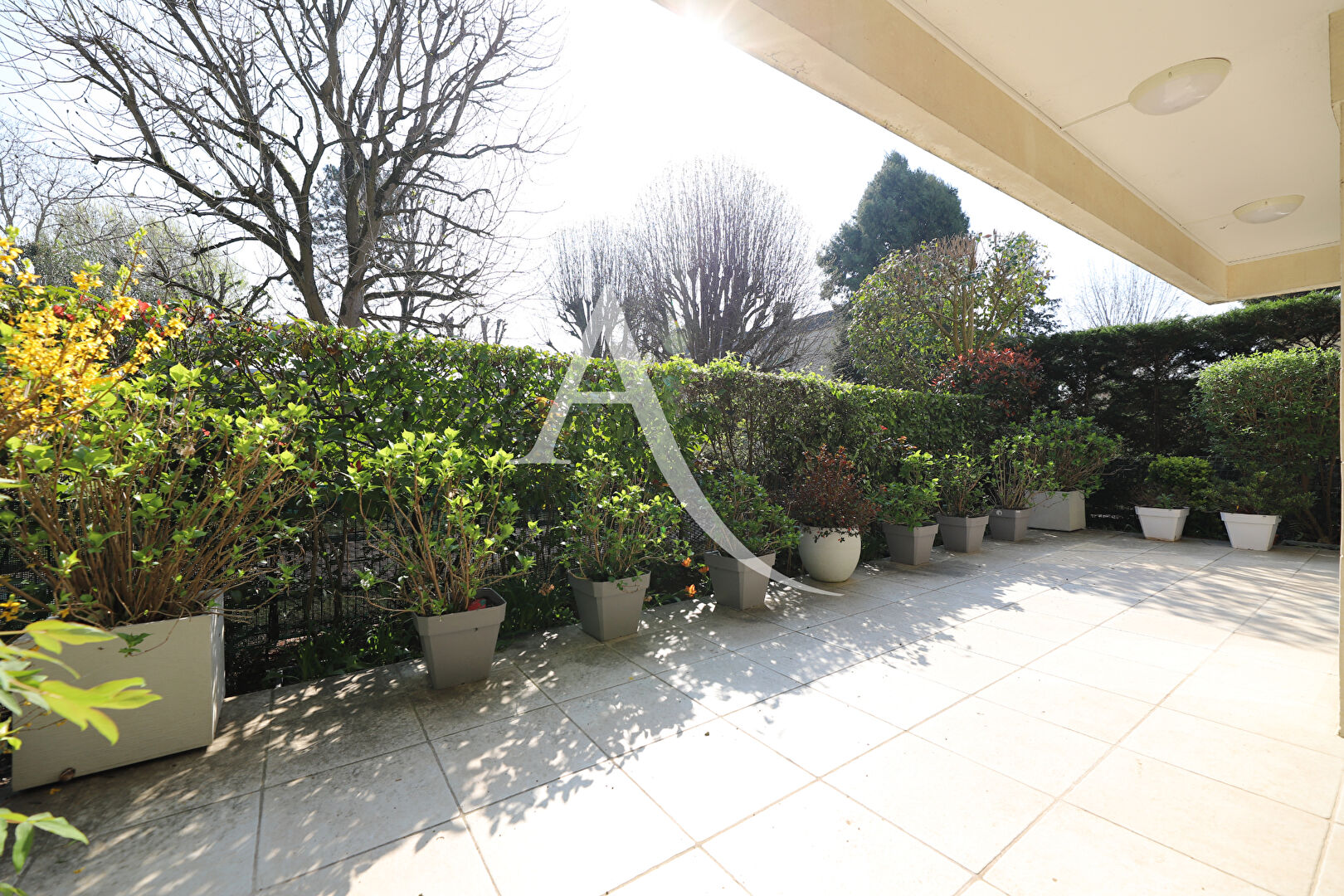 Appartement CHATOU (78400) 5 pi&egrave;ces 113.00 m&sup2;