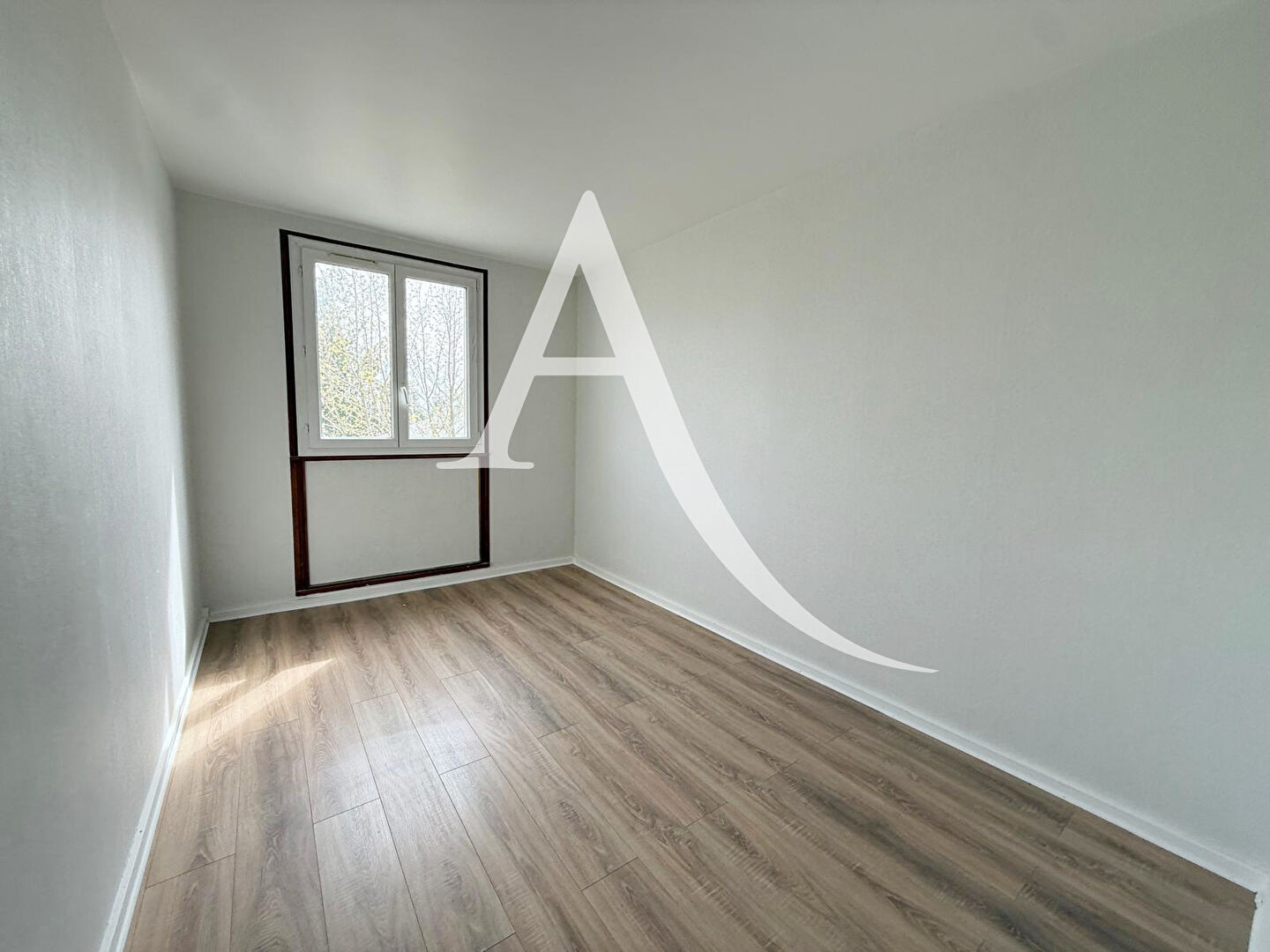 Appartement CHATOU (78400) 3 pi&egrave;ces 58.00 m&sup2;