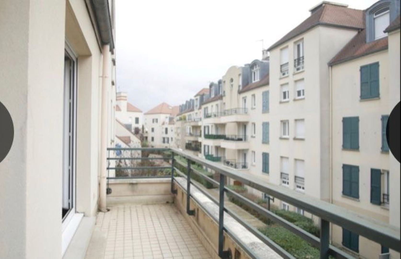 Location appartement 2 pièces, 48.89m², Rueil-Malmaison - 1 310 € / mois cc