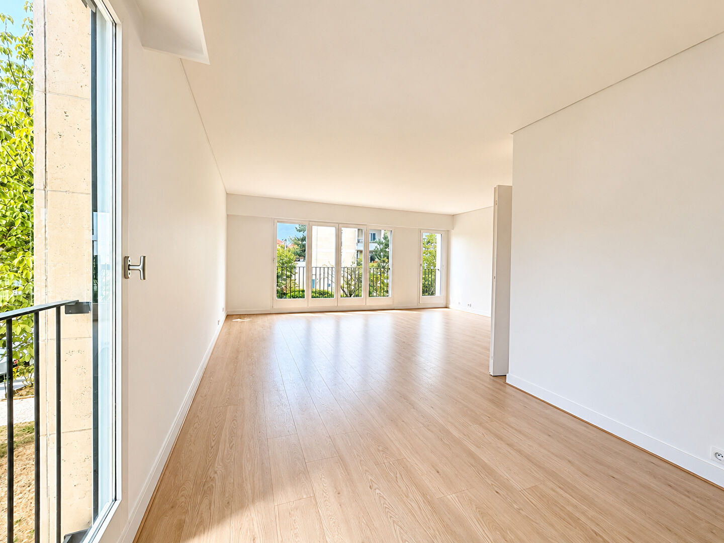 Appartement CHATOU (78400) 6 pi&egrave;ces 130.82 m&sup2;