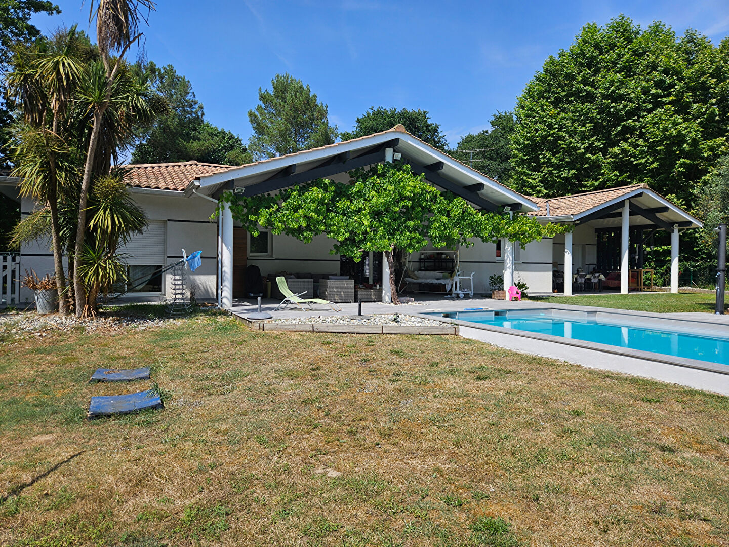 Maison DAX (40100) 5 pi&egrave;ces 175.00 m&sup2;