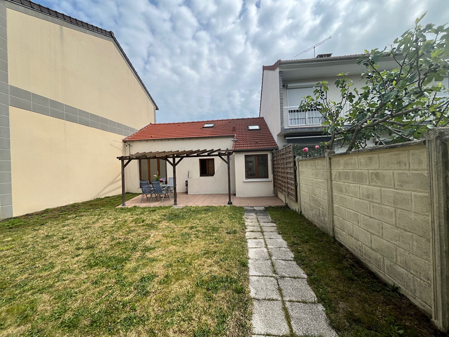 Maison DRANCY (93700) 3 pièces 91.00 m²