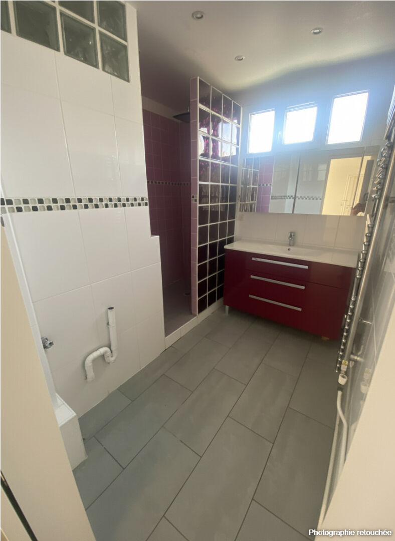 Appartement T4 - 79.75m² - Drancy — 4 pièces, 79.75 m², 3 chambres — photo 7