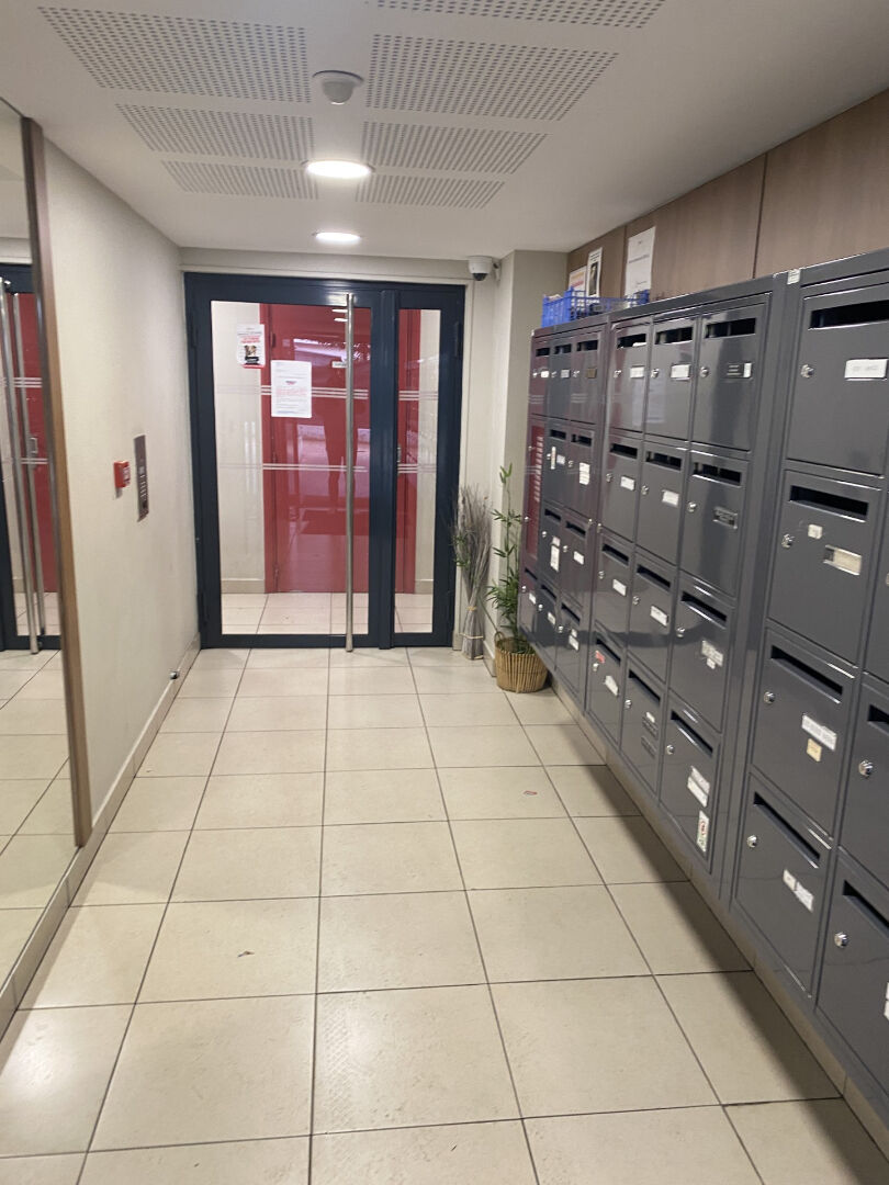 Vente appartement 2 pièces, 47.00m², Drancy — 47.00 m², 1 chambre, ascenseur — photo 6