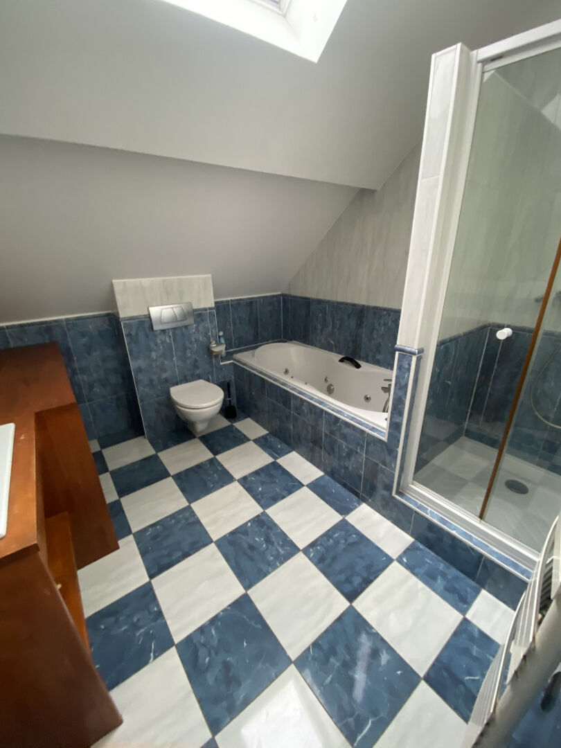 House T6 - 130m² - Drancy — 6-room, 130 sqm, 5 bedrooms — photo 14