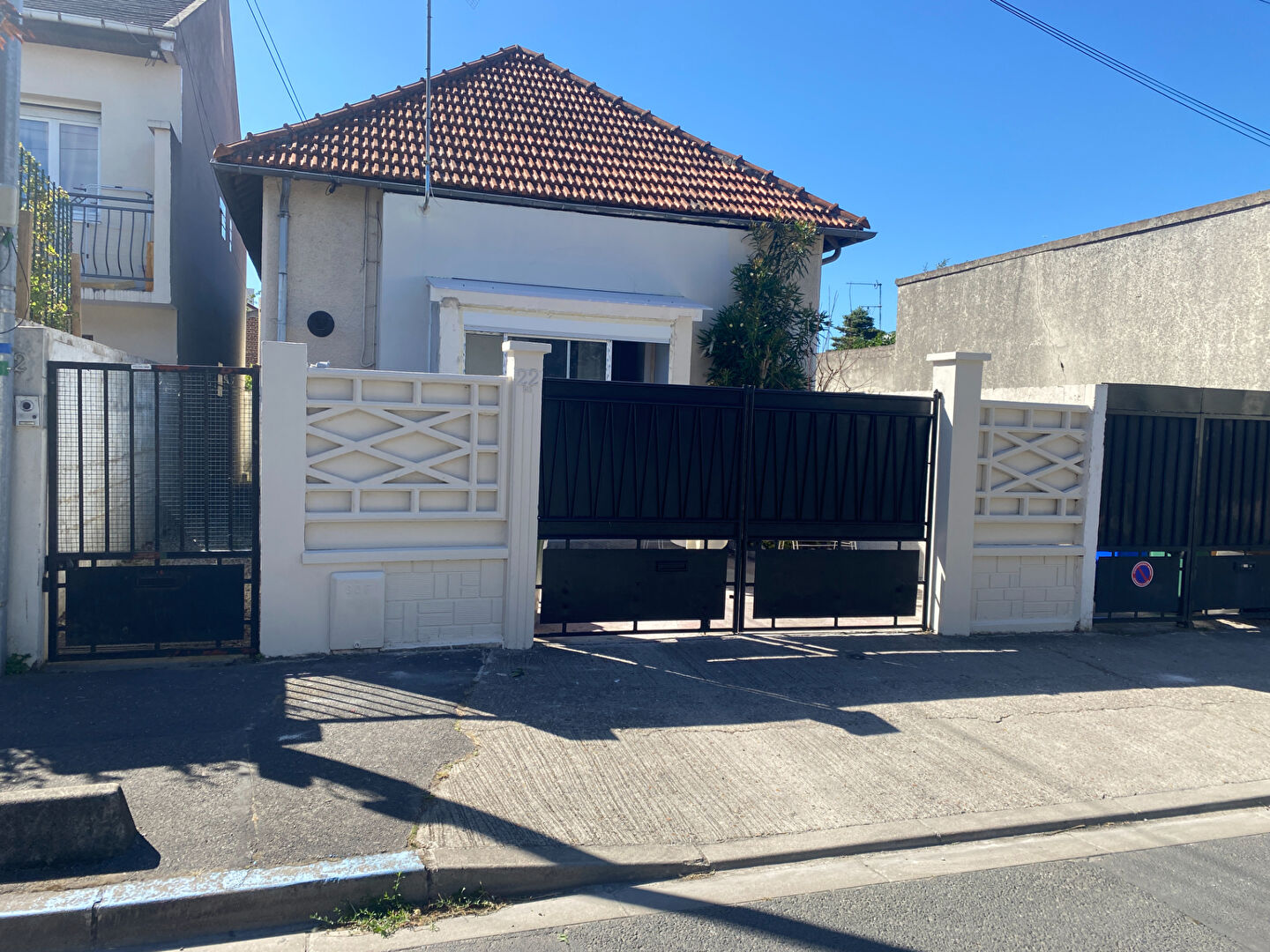 à 12 km de Goussainville 270 000 € Maison 4 pièces , 3 chambres 80.73 m² Voir le bien