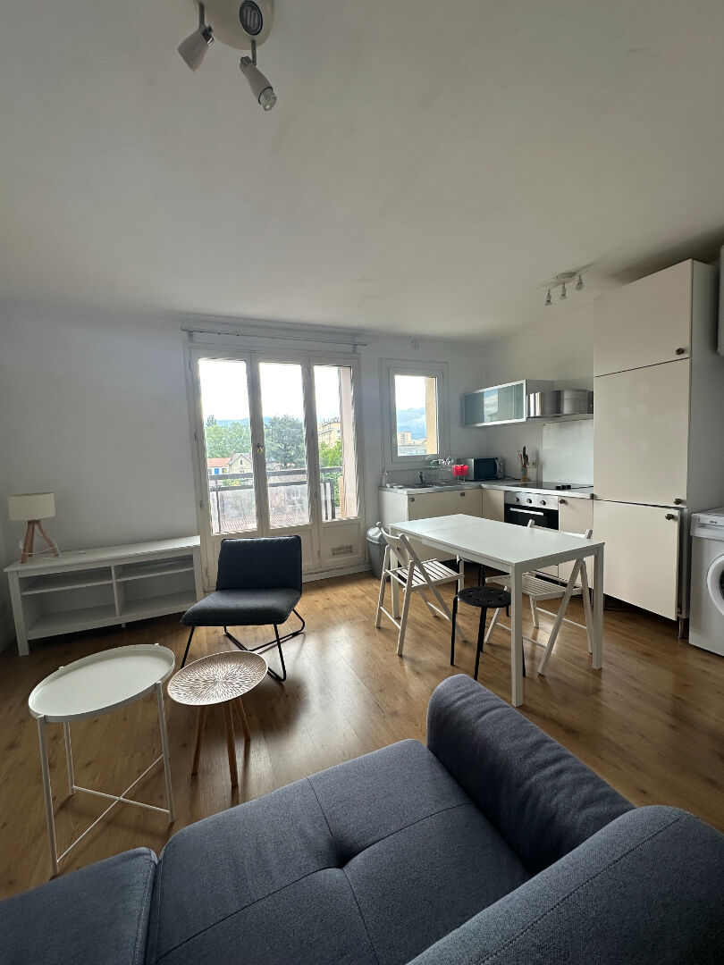 Appartement GRENOBLE (38100) 2 pièces 42.81 m²