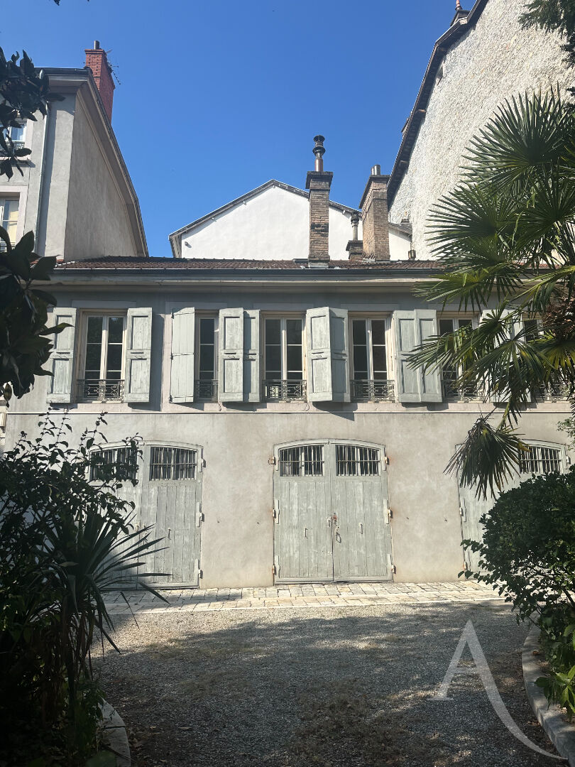 Appartement GRENOBLE (38000) 6 pièces 177.00 m²