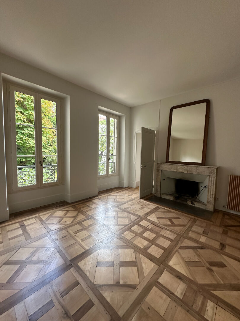 Appartement GRENOBLE (38000) 6 pièces 177.00 m²