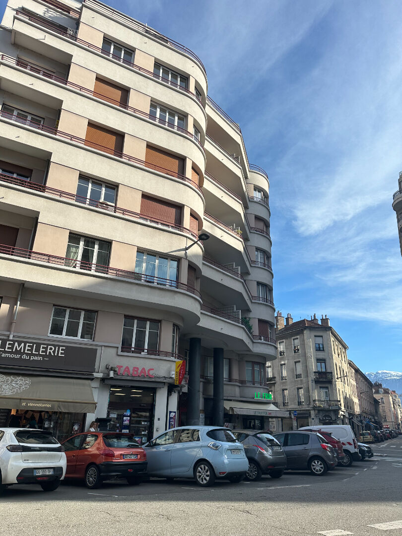 Appartement GRENOBLE (38000) 3 pièces 69.00 m²