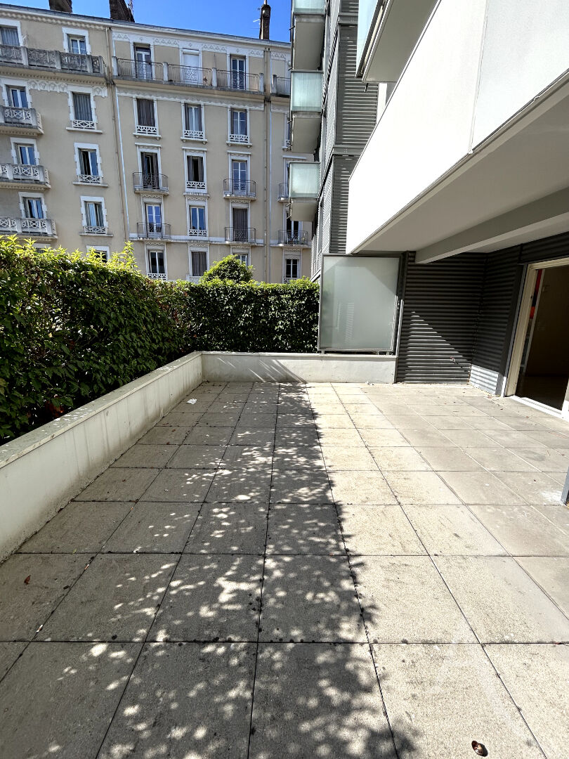 Appartement GRENOBLE (38000) 2 pièces 52.00 m²
