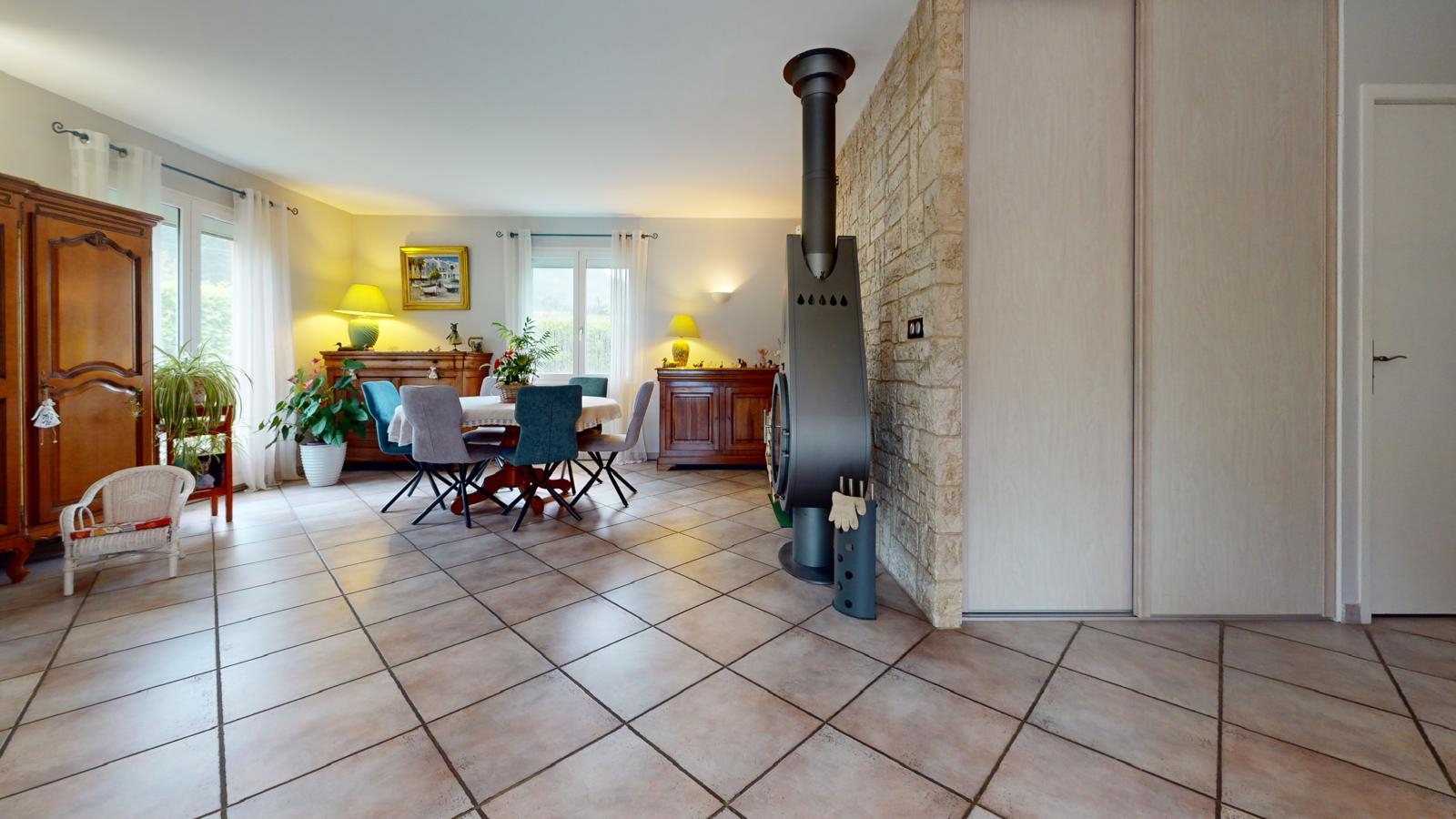 Maison VOIRON (38500) 7 pièces 141.00 m²