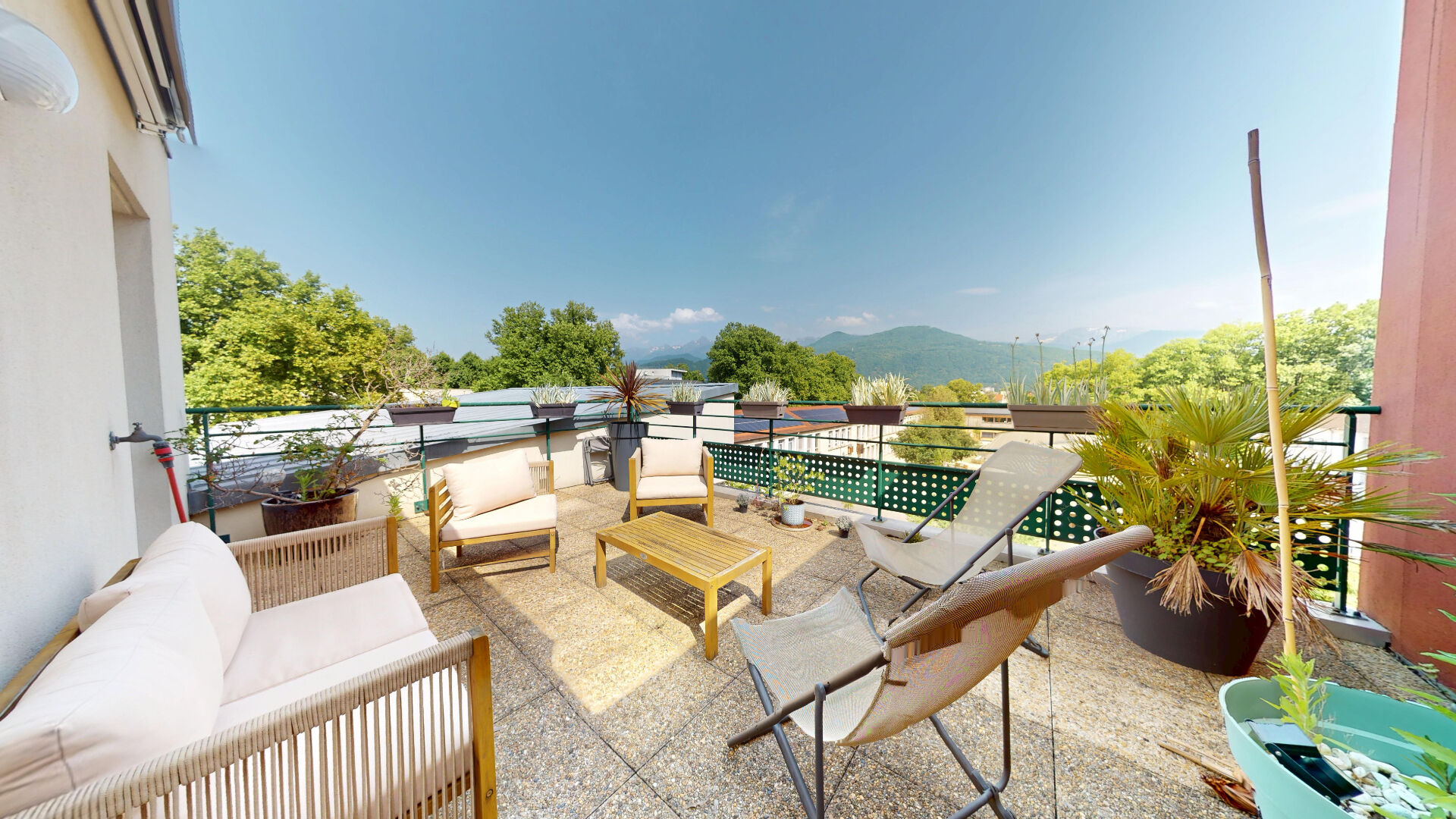Appartement GRENOBLE (38100) 4 pièces 104.00 m²