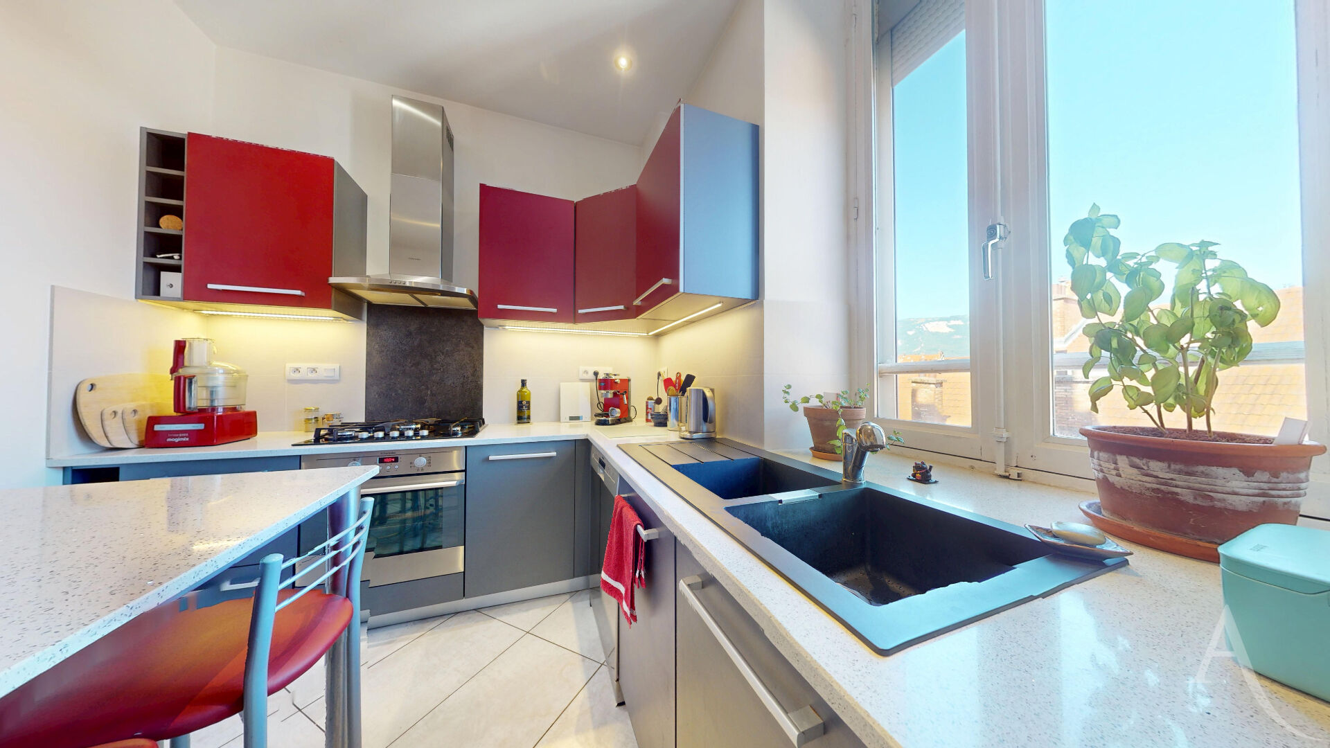 Appartement GRENOBLE (38000) 4 pi&egrave;ces 115.30 m&sup2;