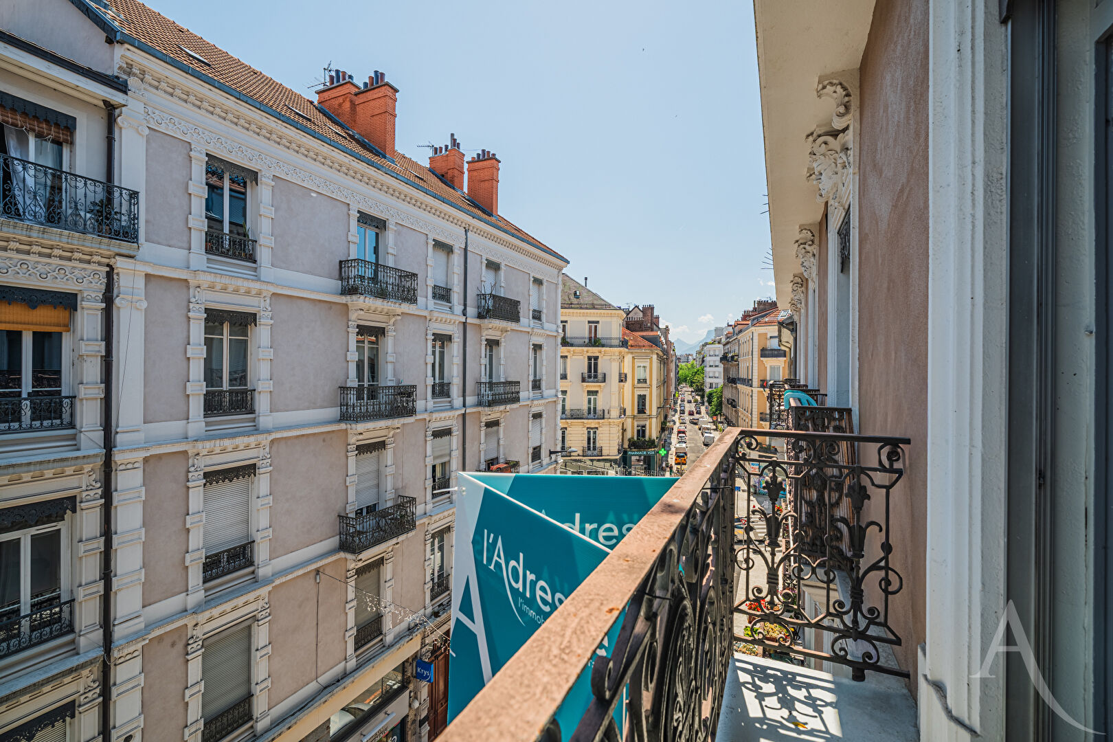 Appartement GRENOBLE (38000) 4 pi&egrave;ces 115.30 m&sup2;