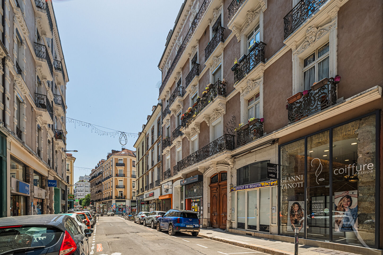 Appartement 4 pièces 115 m² · à Grenoble · 115,3 m² · 339 000 €