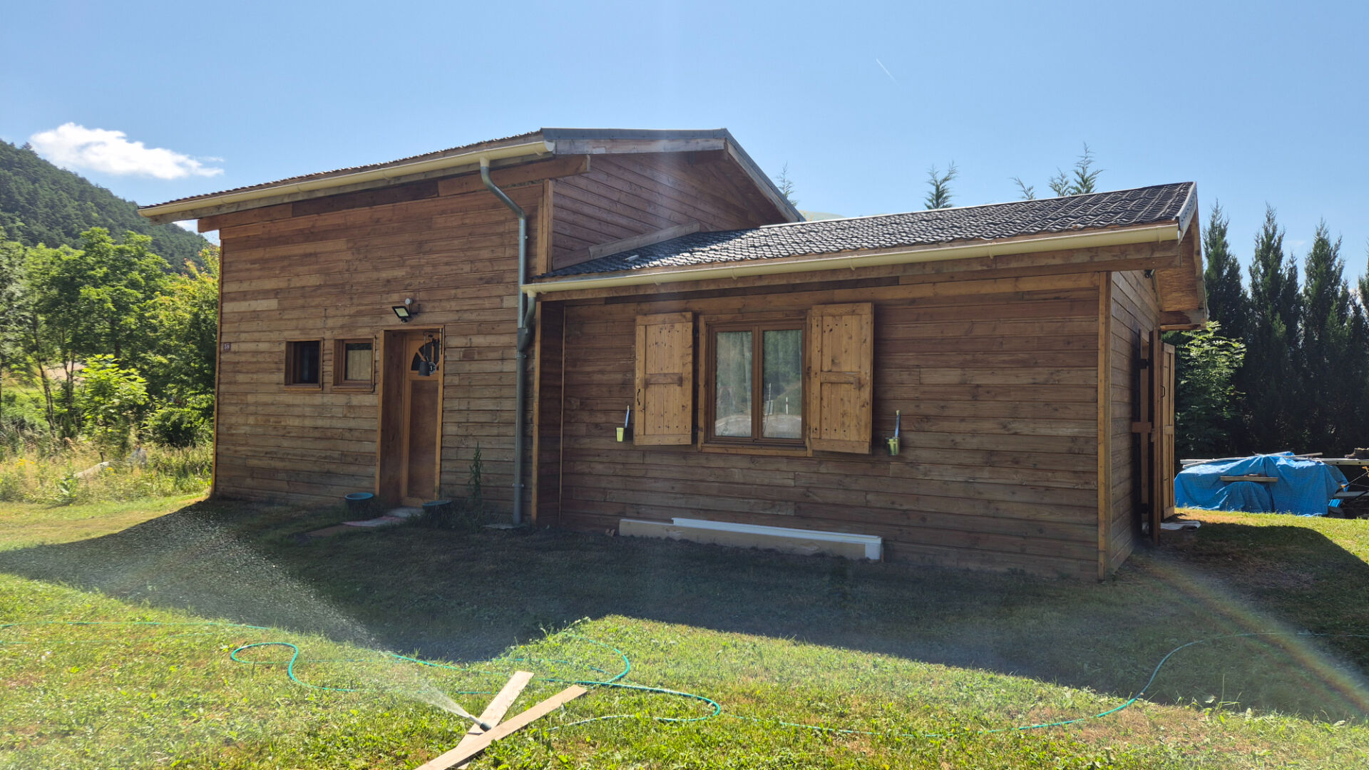 Maison LA SALLE EN BEAUMONT (38350) 2 pièces 66.89 m²