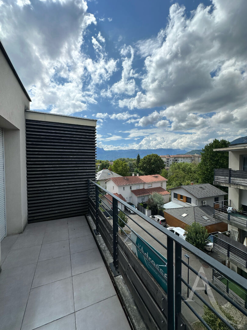 Appartement GIERES (38610) 1 pièce 33.76 m²