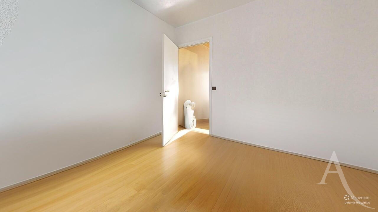 Appartement GRENOBLE (38000) 1 pi&egrave;ce 28.00 m&sup2;