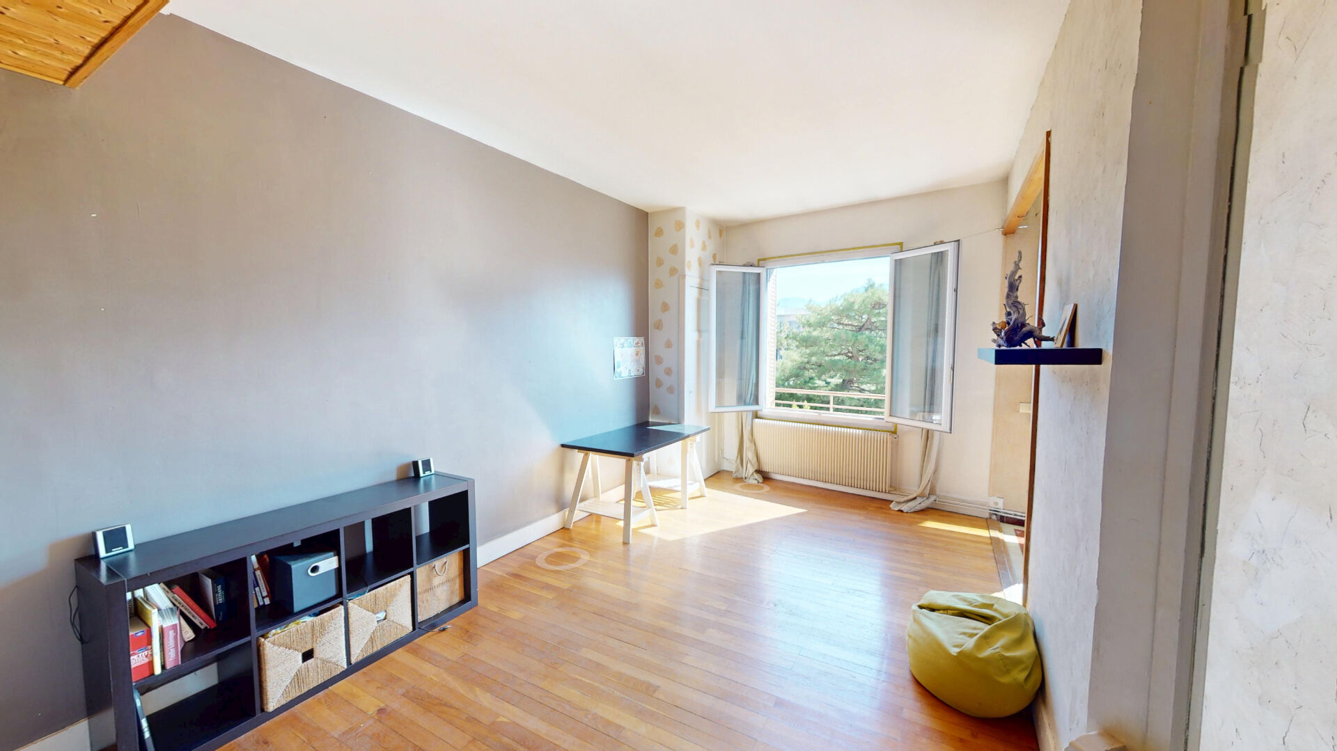 Appartement GRENOBLE (38000) 2 pièces 54.00 m²