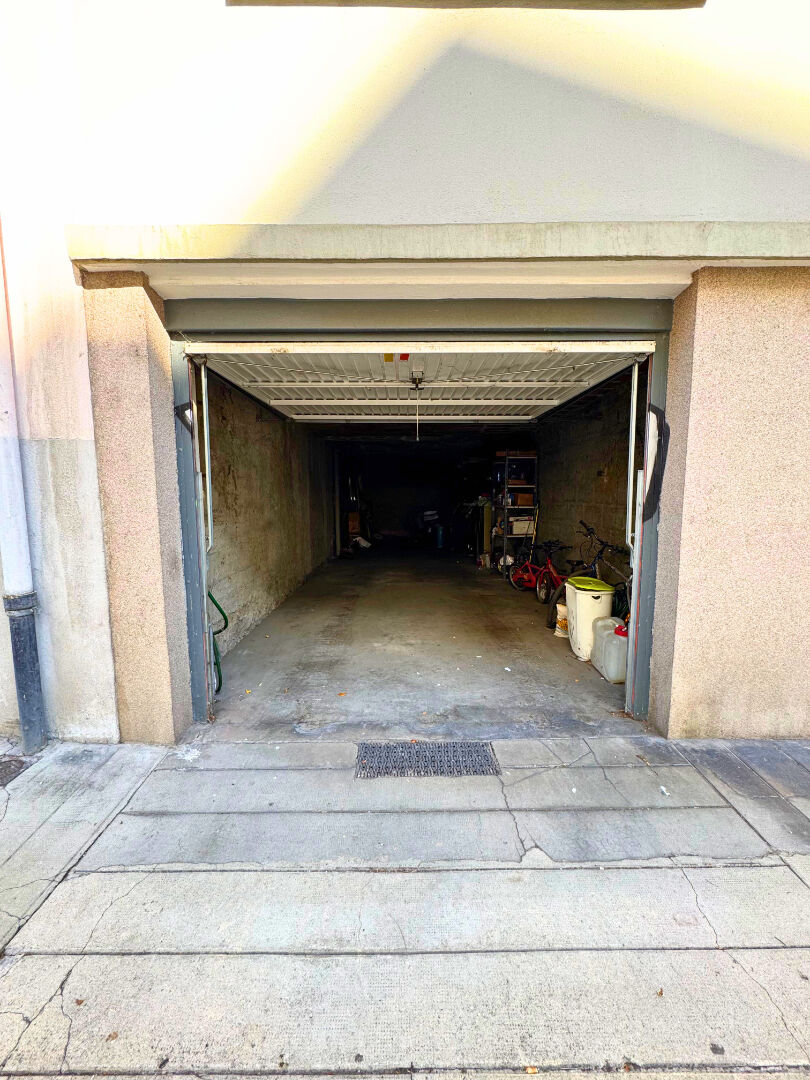 Parking / box GRENOBLE (38000) 30.00 m²
