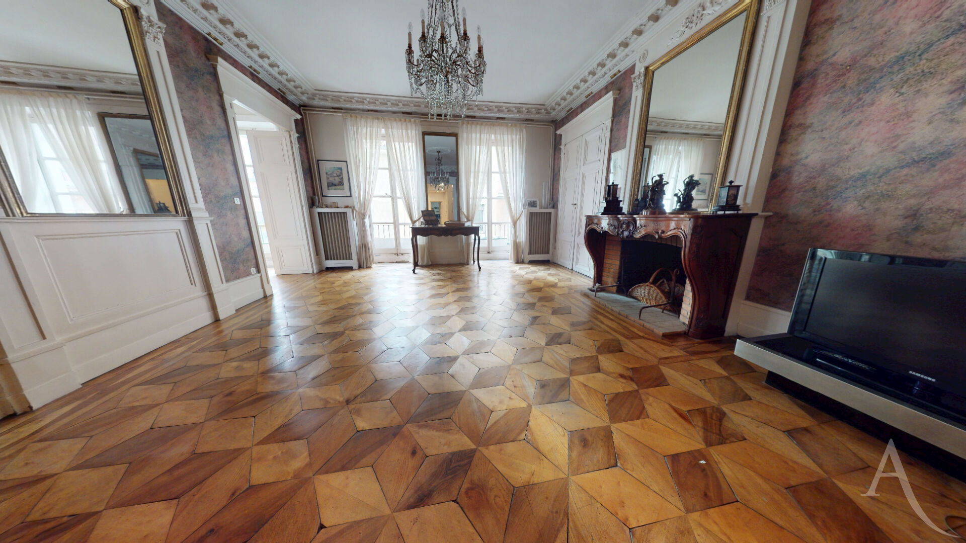 Appartement GRENOBLE (38000) 6 pi&egrave;ces 196.10 m&sup2;