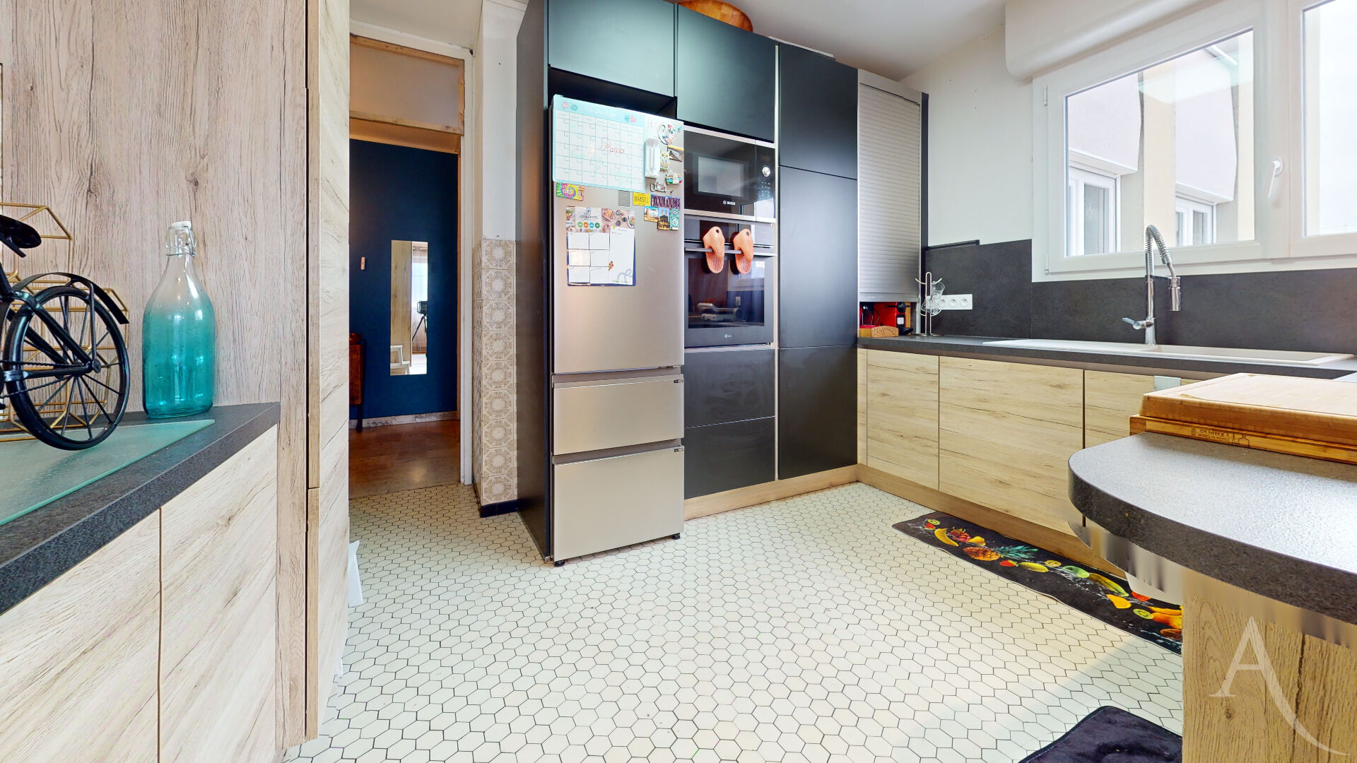 Appartement GRENOBLE (38100) 5 pi&egrave;ces 111.10 m&sup2;