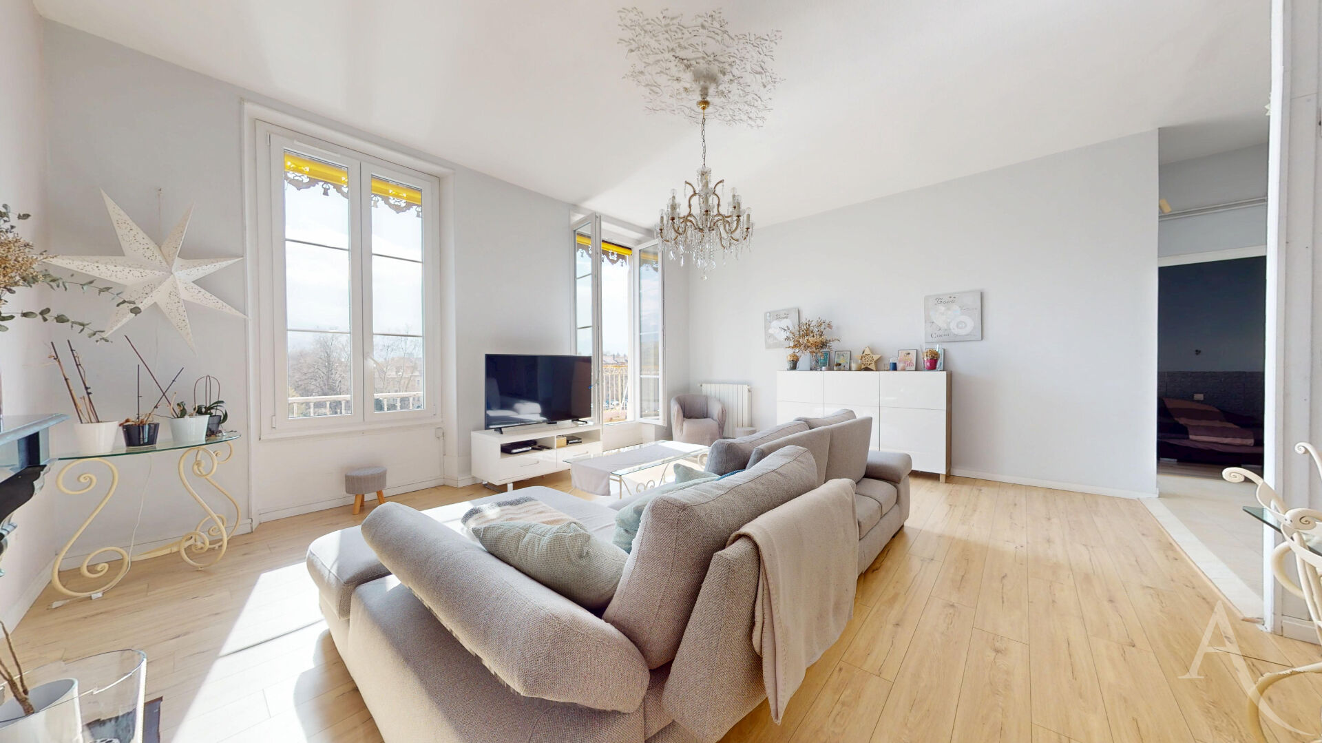 Appartement GRENOBLE (38000) 4 pi&egrave;ces 118.57 m&sup2;