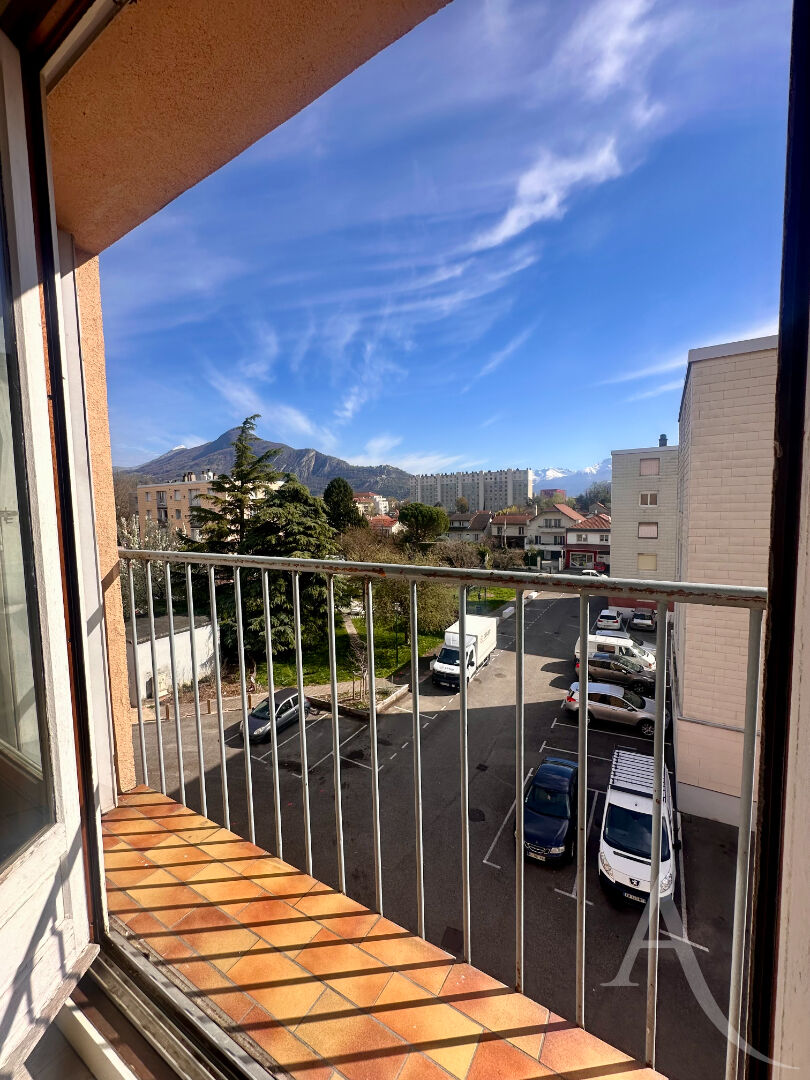 Appartement SEYSSINET PARISET (38170) 3 pi&egrave;ces 46.00 m&sup2;