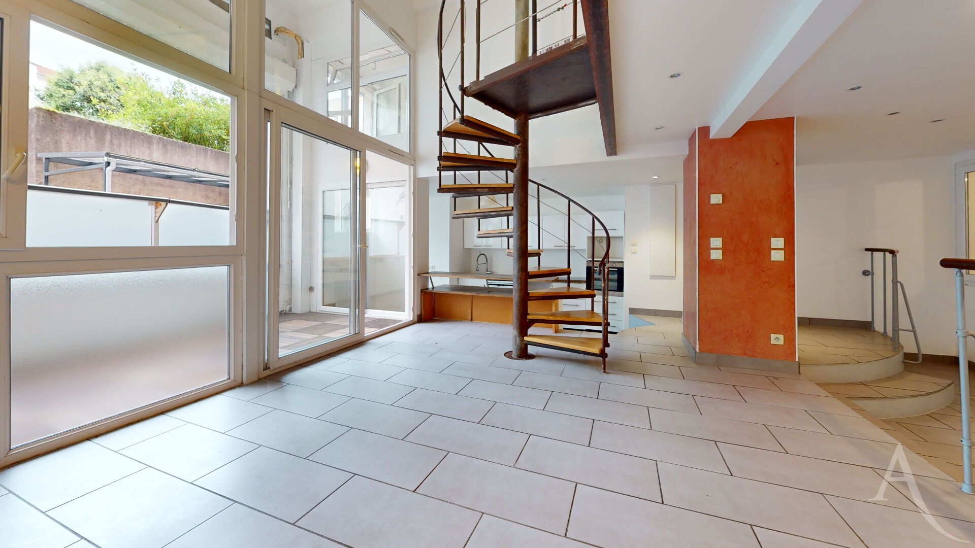 Appartement grenoble (38100) 6 pi&egrave;ces 113.00 m&sup2;