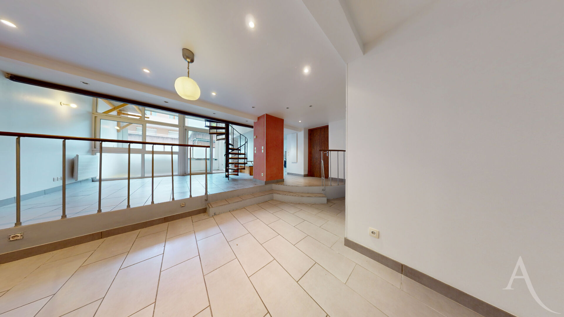 Appartement grenoble (38100) 6 pi&egrave;ces 113.00 m&sup2;