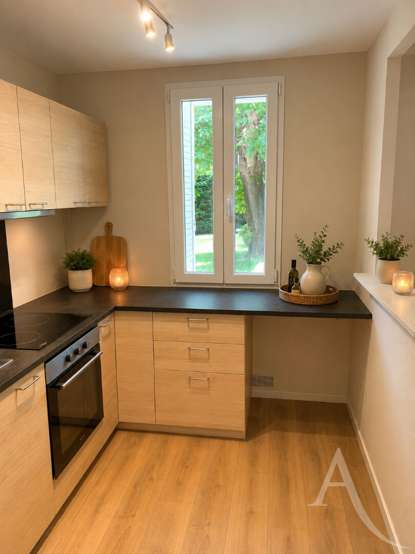 Appartement GRENOBLE (38100) 3 pi&egrave;ces 66.00 m&sup2;