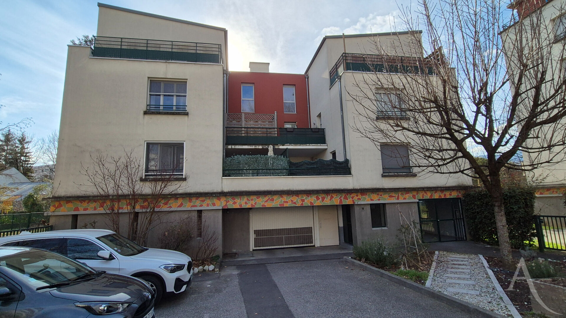 Appartement GRENOBLE (38100) 4 pi&egrave;ces 86.00 m&sup2;