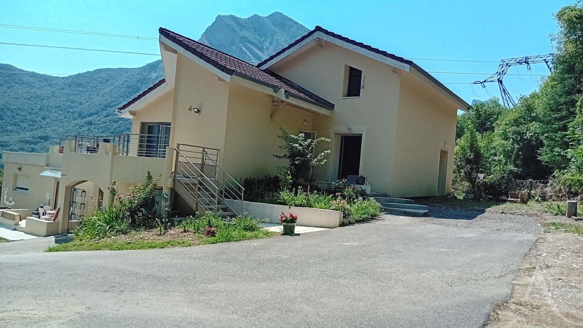Maison SAINT PAUL DE VARCES (38760) 6 pi&egrave;ces 197.00 m&sup2;