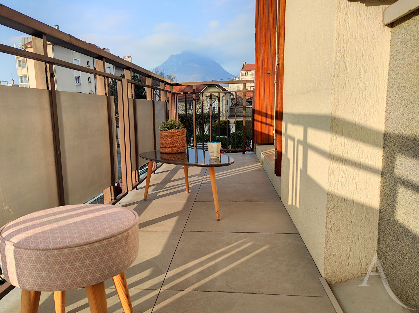 Appartement GRENOBLE (38100) 2 pi&egrave;ces 53.05 m&sup2;