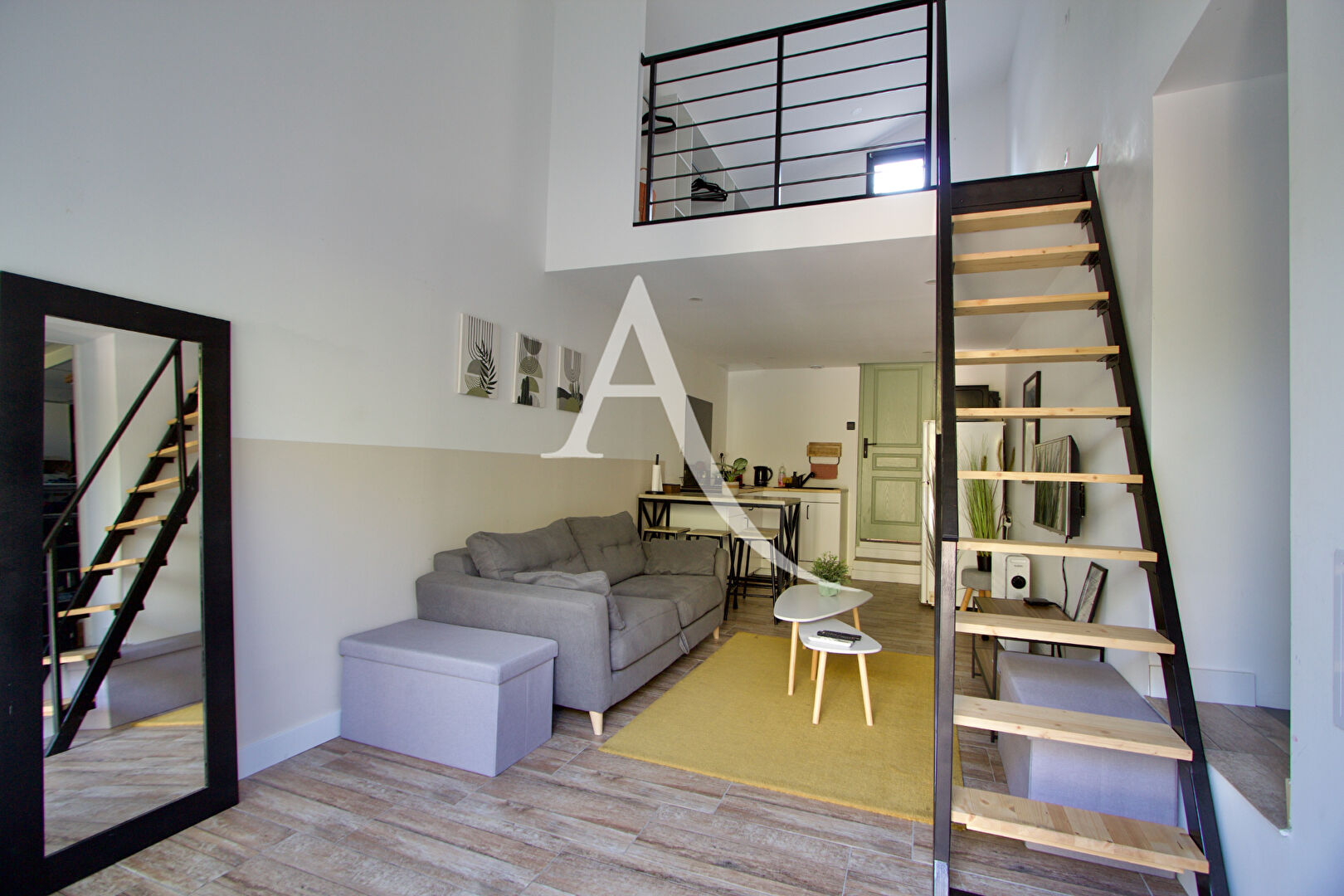Villa VILLENEUVE LES MAGUELONE (34750) 7 pièces 185.00 m²