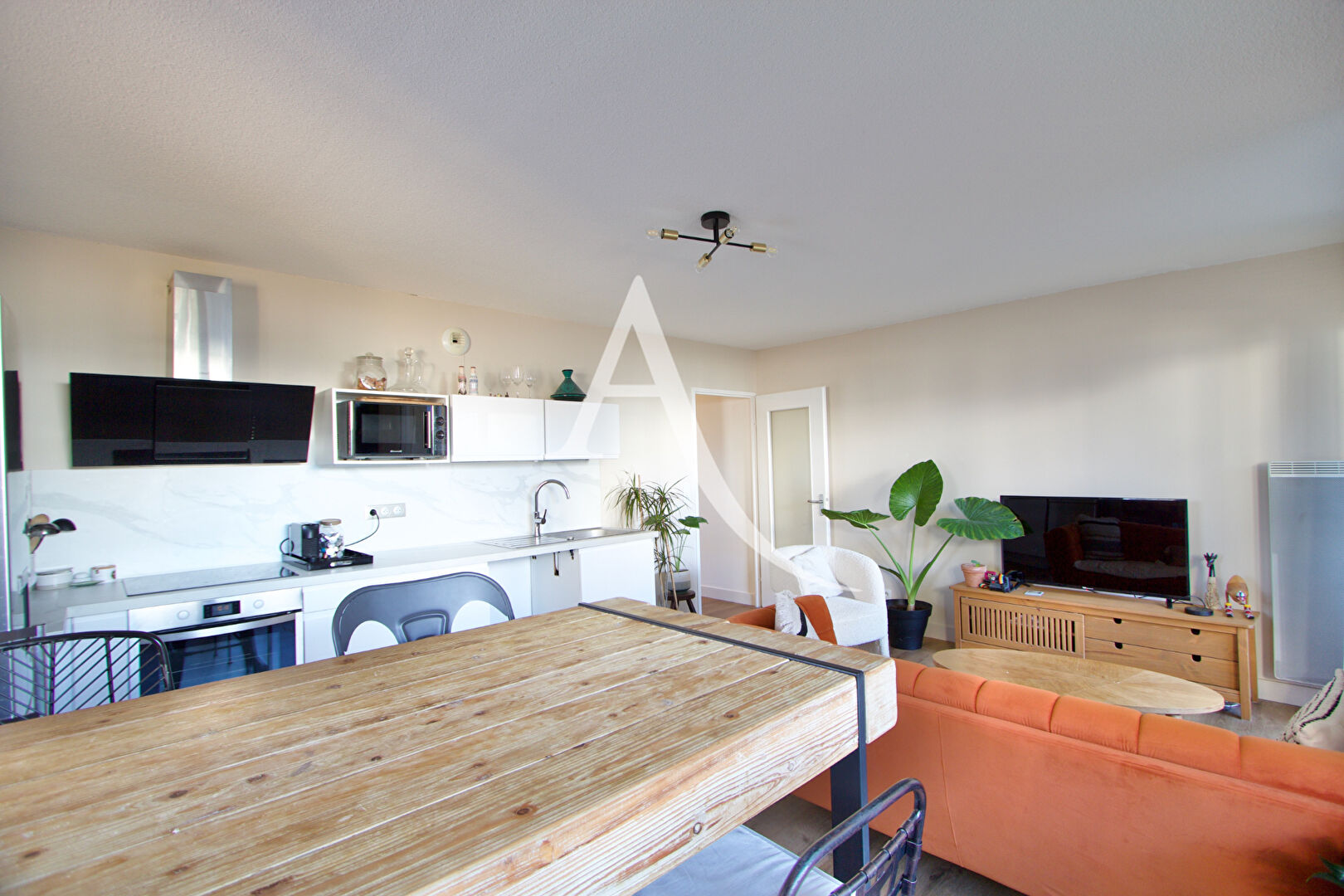 Appartement CASTELNAU LE LEZ (34170) 3 pi&egrave;ces 65.00 m&sup2;