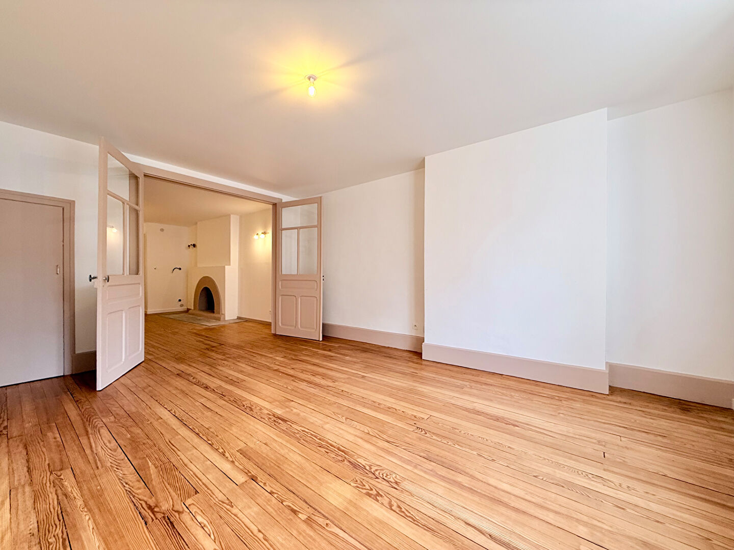 Appartement LUNEVILLE (54300) 2 pi&egrave;ces 68.00 m&sup2;