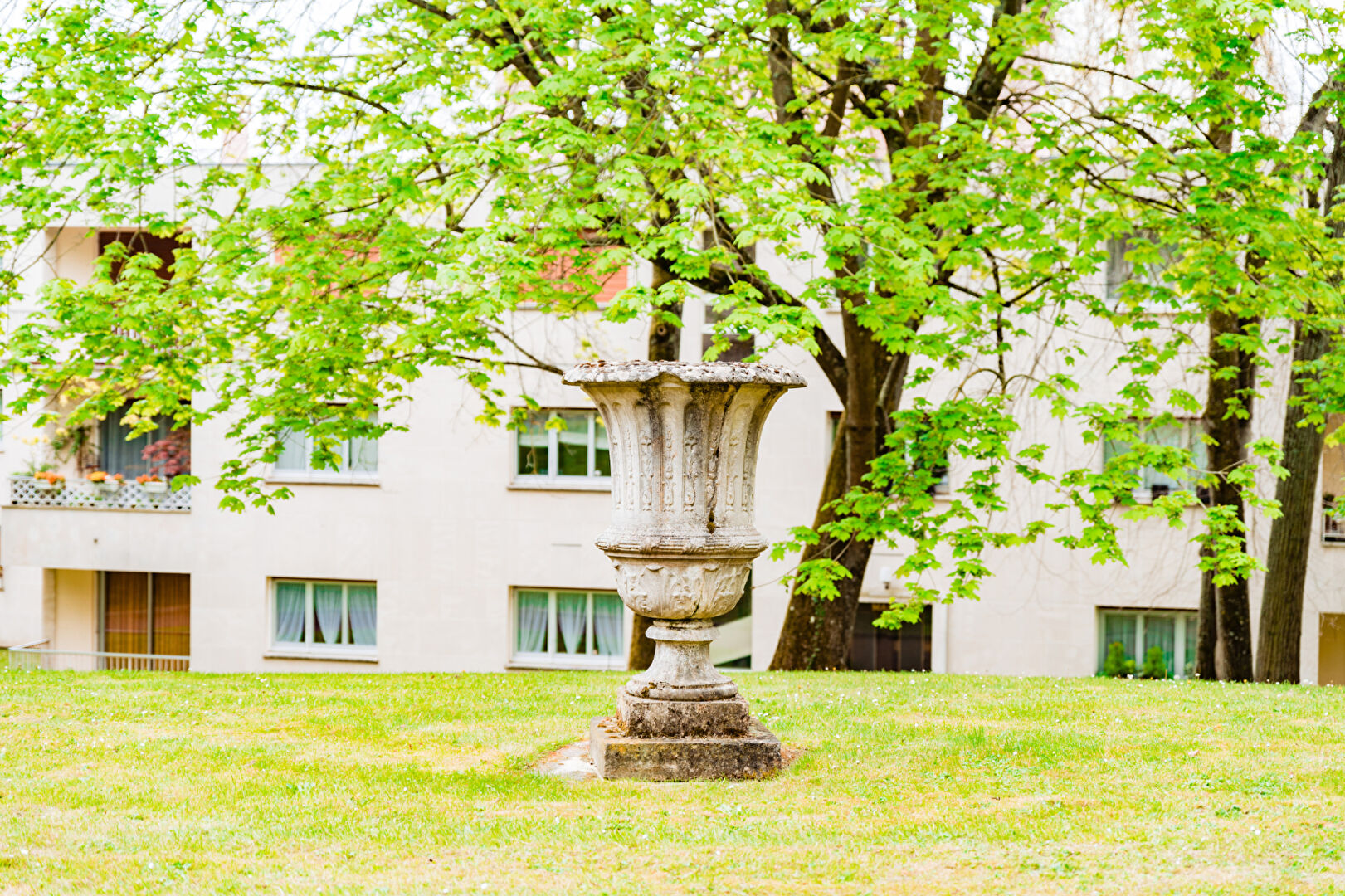 Appartement LE MESNIL LE ROI (78600) 3 pi&egrave;ces 91.37 m&sup2;