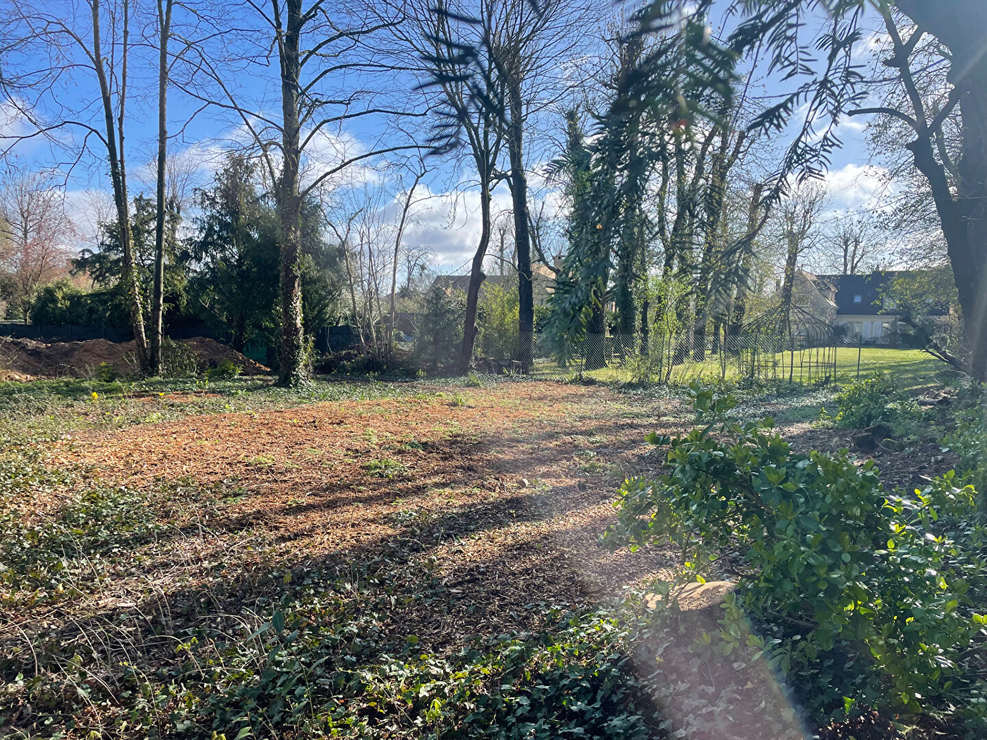 Terrain SAINT GERMAIN EN LAYE (78100) 10 pi&egrave;ces 712.00 m&sup2;